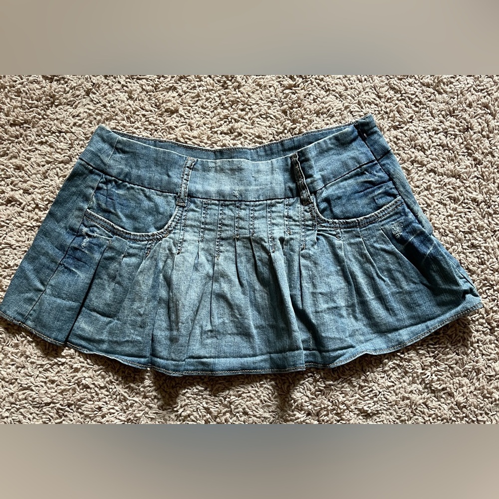 Dollhouse pleated denim mini skirt size 7 - Picture 1 of 6